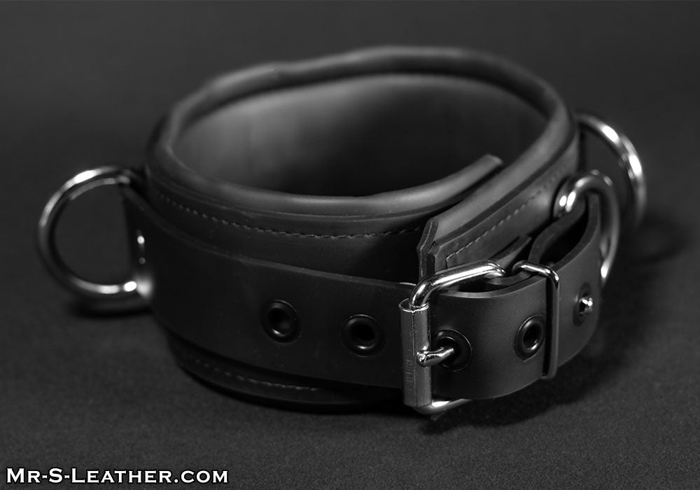 Neoprene Locking Bondage Collar