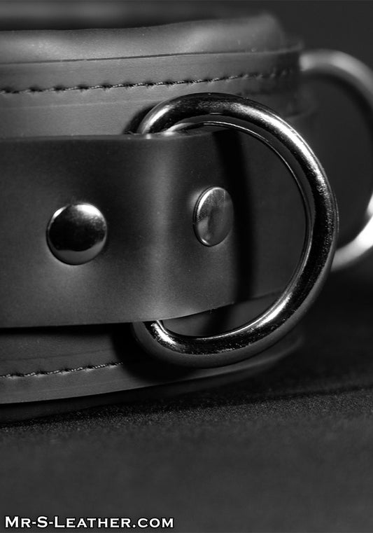 Neoprene Locking Bondage Collar