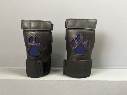 Open Paw Puppy Glove