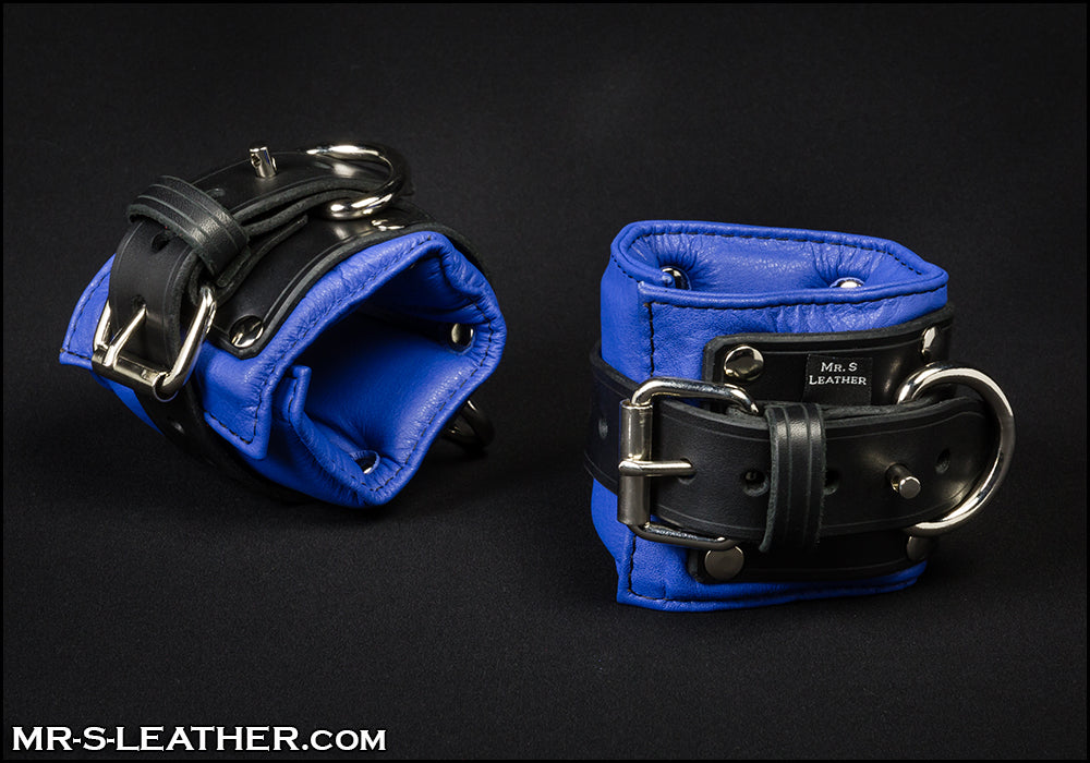 Fetters Padded Locking Wrist Restraints